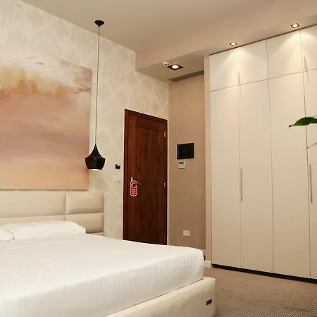 Ξενοδοχείο La Boheme Τίρανα