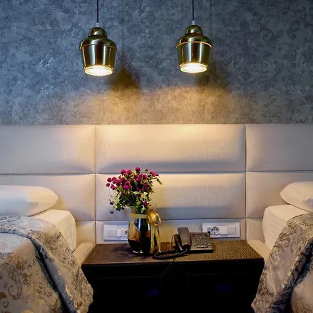 Hotel La Bohème 4*