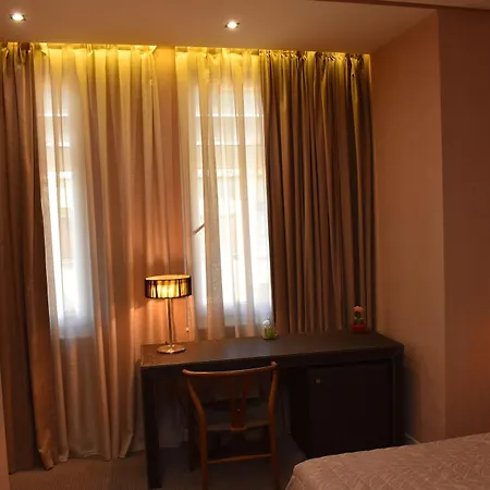 La Bohème Hotel