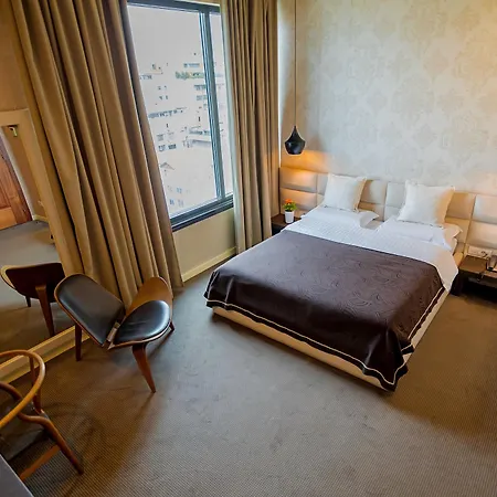 Otel La Boheme Tiran