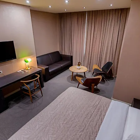 Hotel La Boheme Tirana