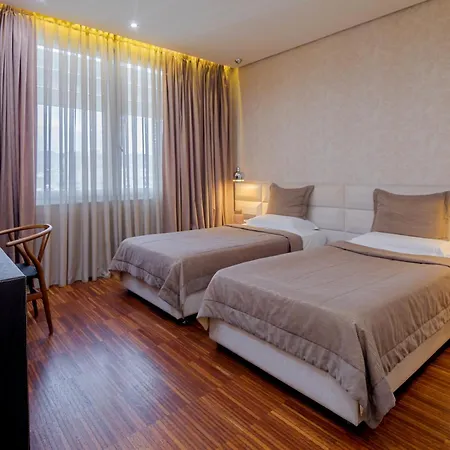 Hotel La Boheme 4*