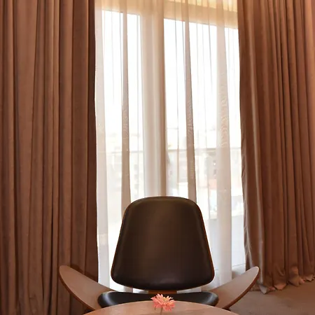 ホテル La Boheme 4*