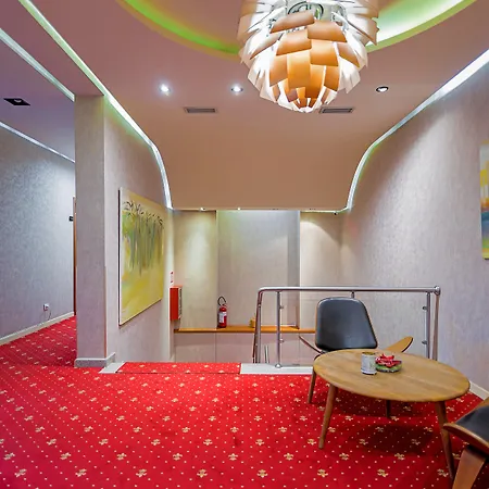 La Bohème Hotel 4*